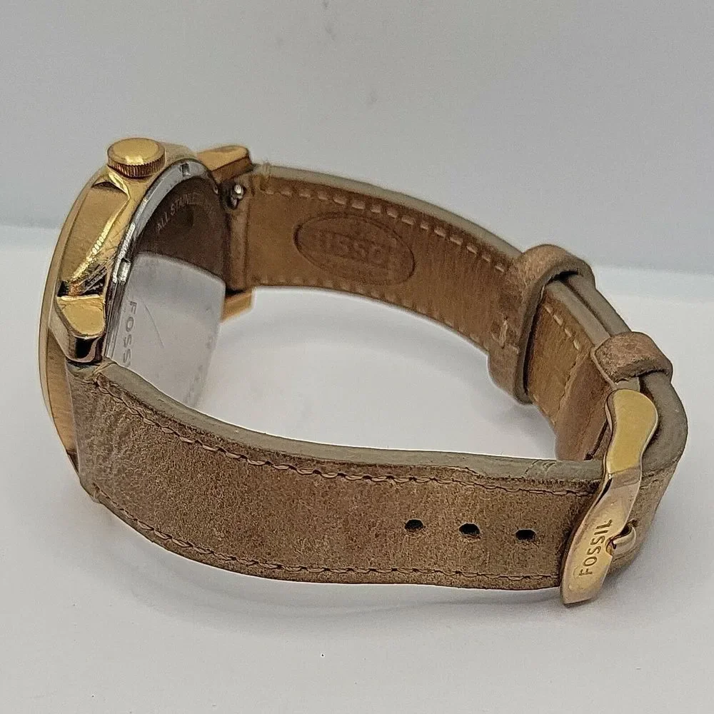 Fossil Chelsey ES3358 Women's Beige Leather Analog Dial Quartz Wrist Watch DE216